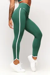 Calza larga deportiva azul marino con cintura alta y detalles en blanco en la cintura y laterales.