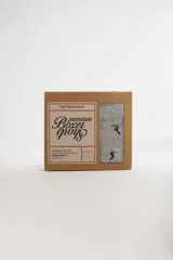 Boxer gris con estampado de tucanes.