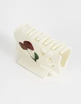 Broche rectangular de acrílico color crema para el pelo, con diseño de cerezas y estrellas.