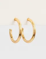 Par de aros tipo argolla bañados en oro.