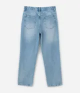 Pantalón baggy de jeans celeste con estampa de letras estilo grafiti en blanco.