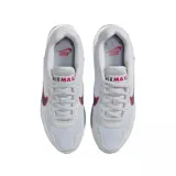 Championes Nike Air Max Solo negros con detalles en rojo, gris y celeste.
