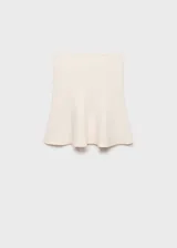 Top bandeau negro de punto fino con corte peplum.