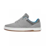 Championes Etnies Marana color beige con detalles en negro.