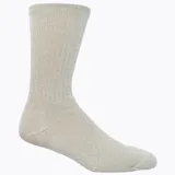 Calcetines largos de lana merino color crema, con tejido grueso.