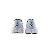Championes Hoka Bondi 8 de running, color negro con detalles en blanco.