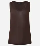 Musculosa verde oliva de punto texturizado, con breteles anchos y cuello redondo.