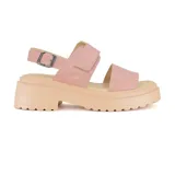 Sandalias negras de cuero sintético con plataforma y hebilla ajustable.