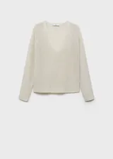 Jersey de punto fino color dorado con cuello pico y manga larga. Tejido con lurex. Colección fiesta y ceremonia.