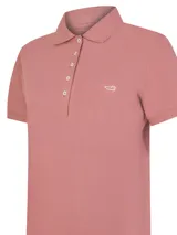 Remera tipo polo color beige de piqué con cuello camisero, manga corta y logo de pato bordado.