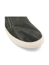 Zapatillas slip-on azules de algodón orgánico con suela de caucho natural.