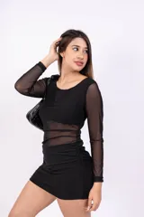 Vestido corto de lycra con estampado animal print.