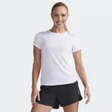 Remera deportiva de manga corta, color blanco, con cuello redondo y detalles reflectantes. Confeccionada con tejido X-VENT, presenta un cuerpo de doble punto que absorbe la humedad y un panel trasero de malla ligera para mayor transpirabilidad.