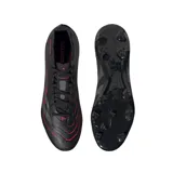 Championes de fútbol Adidas Predator League FG/MG, color negro con detalles en gris y rojo.