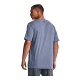 Remera celeste de Under Armour, corte clásico, mangas cortas y logo estampado en el pecho.