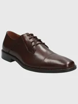 Zapato de vestir Hush Puppies Jazz de cuero color marrón, con cordones y suela de goma.