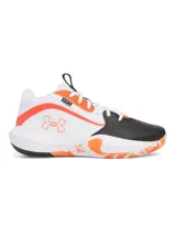 Championes de básquet Under Armour Lockdown 7, color blanco con detalles en negro y naranja. Presentan el logo de Under Armour en el lateral y suela con patrón de tracción multidireccional.