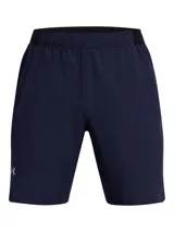 Short deportivo Under Armour Woven 8in, color azul con logo en la pierna izquierda y cintura elástica con cordón ajustable. Confeccionado con tejido ligero y transpirable de secado rápido.