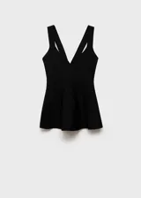 Top negro de tejido de punto fino con corte peplum, escote en V y tirantes anchos.