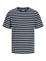 Camiseta de manga corta Jack & Jones Essentials, con cuello redondo y corte regular. Diseño a rayas horizontales azul marino y blanco.