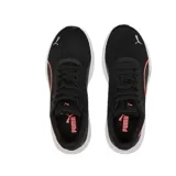 Championes Puma Transport Modern color rosa claro con detalles en dorado y suela blanca.