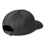Gorra de béisbol color gris oscuro con parche frontal con el logo de Roark Burnt Nomad. Tiene el logo de Roark bordado en el lateral.