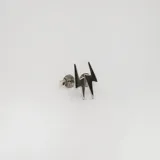 Par de aros pequeños de plata 925 con forma de rayo.