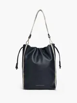 Cartera bombonera Tommy Hilfiger color azul marino, con costuras en contraste color beige. Incluye correa de hombro extraíble y cartera interior.