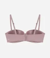 Soutien sin breteles color piel, con copa hueca y tirantes desmontables.