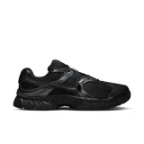 Championes de running Nike V5 RNR, color negro con detalles en gris.