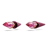 Aros de botón Swarovski color rosa con cristal facetado y cierre en forma de punta con cristales de talla redonda en engaste pavé. Terminación metálica color oro rosa.