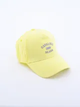Gorro de béisbol amarillo con bordado frontal de texto "Catalina Island 1993" en color gris.