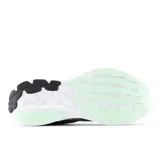 Championes New Balance 680 V8 para hombre, color gris con logo plateado, entresuela Fresh Foam blanca y detalles en verde agua en la suela.