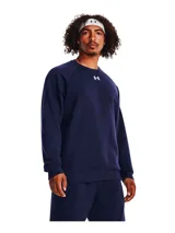 Buzo Under Armour Rival Fleece Crew gris con logo blanco en el pecho.