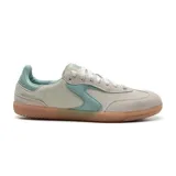 Zapatilla deportiva de ante color beige, con cordones y plantilla Skechers Air-Cooled Memory Foam.