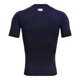 Remera deportiva blanca Under Armour HeatGear Armour de manga corta, corte ajustado y logo negro en el pecho.