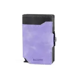 Billetera doble de cuero marrón con detalles en rosa. Cuenta con doble caja de aluminio con sistema de deslizamiento para tarjetas, clip para billetes y espacio adicional para documentos.