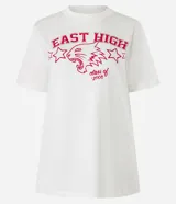 Remera blanca de algodón con estampa roja de East High School, el logo de los Wildcats y la leyenda 'Class of 2008'.