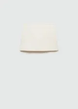 Minifalda color crudo de tejido mezcla de algodón con forro interior y cierre lateral de cremallera.
