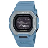 Reloj digital Casio G-Shock modelo GBX100-2ADR de la línea G-LIDE, con caja y correa de resina color azul y bisel de acero inoxidable plateado. Cuenta con pantalla LCD de alta definición, resistencia a los golpes, resistencia al agua de 200 metros, conectividad Bluetooth, acelerómetro y funciones específicas para surf como gráfico de mareas y datos lunares.