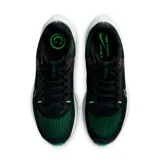 Zapatillas de running multicolor con tecnología de amortiguación y diseño aerodinámico.