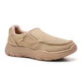Zapato casual Hi-Tec Trujillo color beige, sin cordones y con elástico en los laterales.