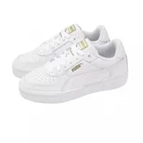 Championes urbanos Puma CA Pro Classic II, color negro con detalles dorados y suela blanca con línea negra.