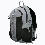 Mochila unisex color naranja y marrón de 22 litros, fabricada en poliéster rip-stop con tratamiento repelente al agua y cobertor impermeable de alta visibilidad. Cuenta con cinturón lumbar, respaldo acolchado con Mesh Foam Core, cinta Daisy chain, bolsillos laterales para botellas, ajuste de cinta de pecho con silbato y bolsillo para llaves en la hombrera.