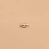 Anillo de plata 925 con diseño de cordón trenzado.