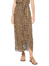Falda maxi con estampado de rayas verticales color negro y ocre, con corte irregular y abertura lateral.