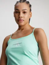 Remera de tirantes color verde agua con logo de Calvin Klein Jeans estampado en el pecho.