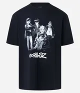 Remera negra de algodón con estampa del grupo musical Gorillaz.