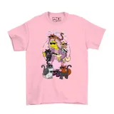 Remera negra con estampado de una señora con gatos y el texto "Never Enough".