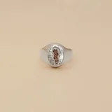 Anillo de plata 925 con aplique en oro 9k, con el símbolo de la medicina.